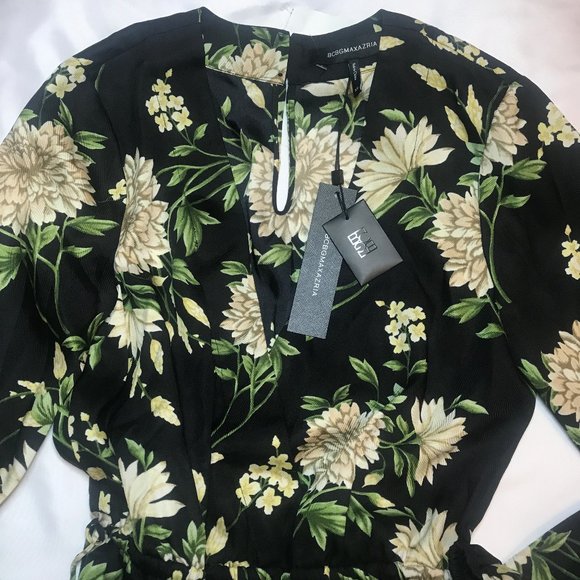 NWT BCBGMAXAZRIA Long Sleeve V-Neck Jumpsuit - Picture 3 of 11